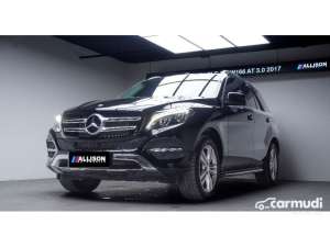 Jual bekas 2017 Mercedes-Benz GLE400 3.0 Exclusive Line SUV W166 3.0 2017 Hitam Dp 1,9 Jt,lokasi di DKI Jakarta