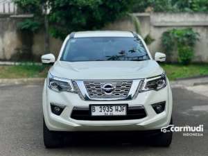Jual bekas 2018 Nissan Terra 2.5 4x2 VL SUVTERMURAH SEJABODETABEK,lokasi di Banten