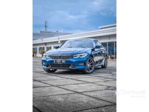 Jual bekas 2020 BMW 320i 2.0 Sport Sedan,lokasi di DKI Jakarta