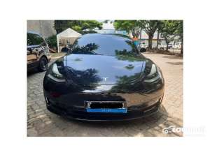 Jual bekas 2020 Tesla Model 3 0.0 Standard Range Sedan,lokasi di DKI Jakarta