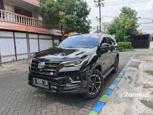 Jual bekas 2021 Toyota Fortuner 2.4 VRZ GR SPORT 4X2 SUV DIESEL MATIC ISTIMEWA SPESIAL PAKET KREDIT,lokasi di Jawa Timur