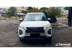Jual bekas 2023 Hyundai Creta 1.5 Style SUV putih km 40 ribuan pajak panjang tangan pertama,lokasi di DKI Jakarta