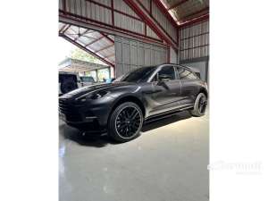Jual bekas 2024 Aston Martin DBX 4.0 707 SUV,lokasi di Banten