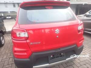 Jual bekas 2024 Suzuki S-Presso 1.0 Hatchback diskon 25jt,lokasi di Banten