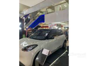 Jual bekas 2024 Wuling Binguo EV 0.0 410 Premium Range ACDC Hatchback,lokasi di DKI Jakarta