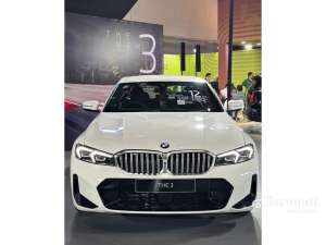 Jual bekas 2025 BMW 320i 2.0 Sport Sedan,lokasi di Banten