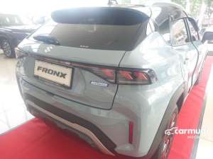Jual bekas 2025 Suzuki Fronx 1.5 SGX Hybrid SUV Diskon 10juta plus 1jt e-money,lokasi di Banten