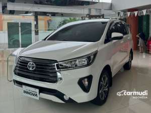 Jual bekas 2025 Toyota Kijang Innova 2,4 G MPV Reborn Solar Diesel Putih Harga Termurah,lokasi di Jawa Barat