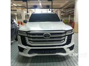 Jual bekas 2025 Toyota Land Cruiser 3.3 300 VX-R 4x4 Premium Colour SUV,lokasi di Banten