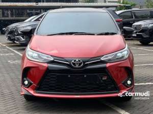 Jual bekas 2025 Toyota Yaris 1,5 GR Sport 3 AB 2 Tone Hatchback Bitone Merah Hitam,lokasi di Jawa Barat