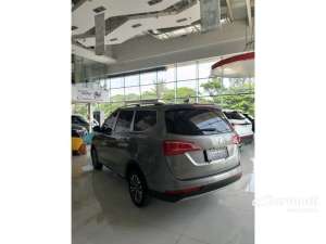 Jual bekas 2025 Wuling Cortez 1.5 EX Lux MPV PROMO DP 5 JUTA DATA BISA DIUBAH, JAMINAN RASALE VALUE 75 PERSEN,lokasi di Jawa Barat