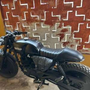 Jual bekas Caferacer basic pulsar 180,lokasi di Kab. Banyumas