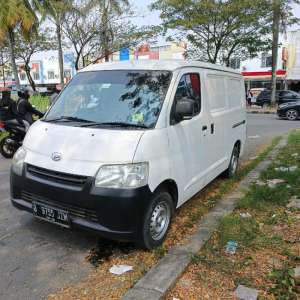 Jual bekas daihatsu granmax blinvan 1300 cc Car,lokasi di Tangerang