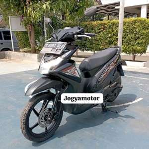Jual bekas honda beat fi 2014 motor second berkualitas,lokasi di Tangerang Selatan