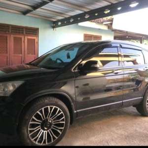 Jual bekas HONDA CR-V 2011gen3 matic 2.4,lokasi di Bandung
