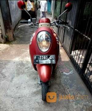 Jual bekas Honda Scoopy Gemblong,lokasi di Kota Depok