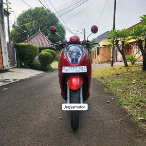 Jual bekas Honda Scoopy Karbu Th 2012 motor bekas berkualitas jogyamotor,lokasi di Tangerang Selatan