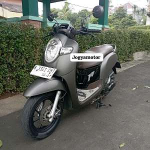 Jual bekas honda scoopy stylish 2017 motor second berkualitas,lokasi di Tangerang Selatan