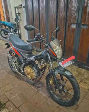 Satria fu thailand style lokasi di Tanjung Priok, tersedia melalui melalui situs Lacakharga