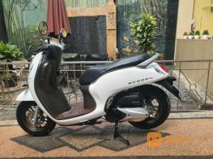 Jual bekas New Scoopy F1 Prestige tahun 2022-Odomtr 9.000KM,lokasi di Kota Medan