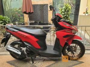 Jual bekas New Vario 125 CBS ISS smart Key tahun 2024-Odomtr 7.000 KM,lokasi di Kota Medan