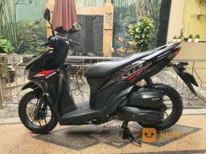 Jual bekas New Vario 125 CBS tahun 2022-Odomtr 10.000 KM,lokasi di Kota Medan