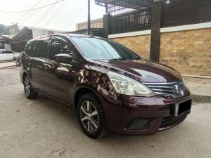 Jual bekas Nissan Grand Livina SV Manual 2017,lokasi di K                           