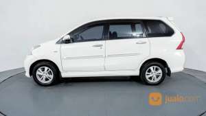 Jual bekas Toyota Avanza 1.5 Veloz AT 2014 Putih,lokasi di Kota Bekasi