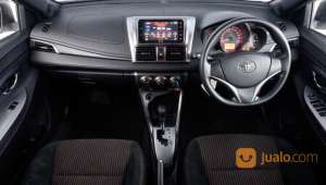 Jual bekas Toyota Yaris G AT 2017 Silver,lokasi di Kota Bekasi