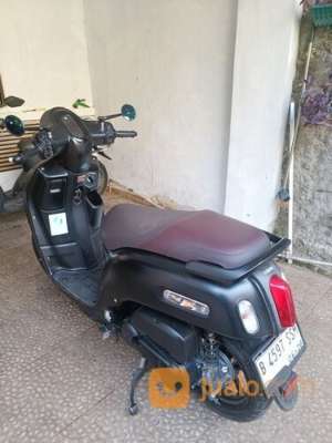 Jual bekas Yamaha Fazzio Lux 2023,lokasi di Kota Tangerang Selatan