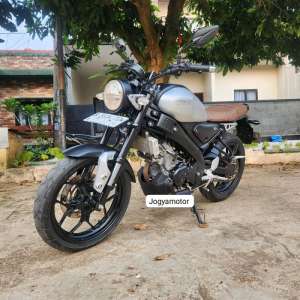 Jual bekas yamaha xsr 2020 motor second berkualitas,lokasi di Tangerang Selatan
