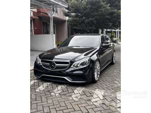 Jual bekas 2009 Mercedes-Benz E300 3.0 Elegance Sedan,lokasi di Banten