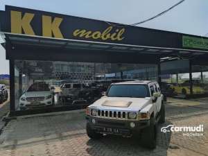 Jual bekas 2010 Hummer H3 3.7 SUV,lokasi di Jawa Timur