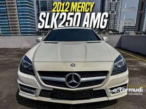 Jual bekas 2012 Mercedes-Benz SLK250 1.8 AMG Convertible White on Red Magic Sky Record Mercy SLK 250 Putih,lokasi di DKI Jakarta