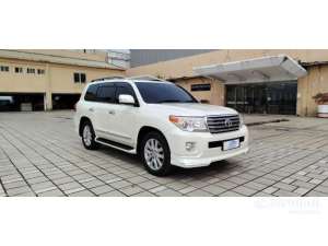 Jual bekas 2012 Toyota Land Cruiser 4.6 ZX SUV V8,lokasi di DKI Jakarta