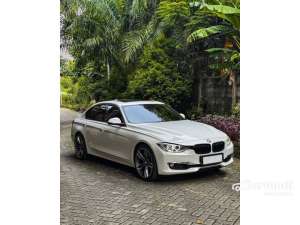 Jual bekas 2013 BMW 328i 2.0 Luxury Sedan,lokasi di DKI Jakarta
