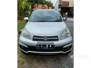 Jual bekas 2013 Daihatsu Terios 1.5 TX SUV,lokasi di Jawa Timur