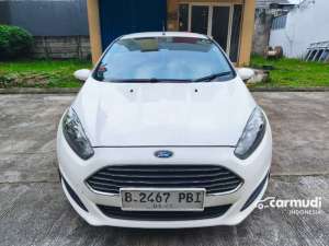 Jual bekas 2013 Ford Fiesta 1.5 Trend Hatchback,lokasi di Jawa Barat