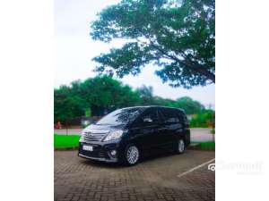 Jual bekas 2013 Toyota Alphard 2.4 SC MPV,lokasi di DKI Jakarta
