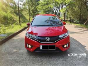 Jual bekas 2014 Honda Jazz 1.5 RS Hatchback GK5,lokasi di Jawa Barat