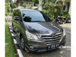 Jual bekas 2014 Toyota Kijang Innova 2.0 V Luxury MPV PMK 2015 ISTIMEWA MULUS NO MINUS, SM,lokasi di Jawa Timur