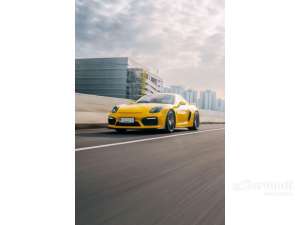 Jual bekas 2016 Porsche Cayman 3.8 GT4 Coupe MT Odo 2 Rbuan DP RENDAH LIKE NEW,lokasi di Banten