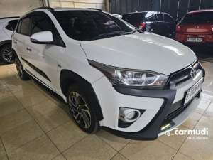 Jual bekas 2017 Toyota Yaris 1.5 TRD Sportivo Heykers At Putih,lokasi di DKI Jakarta