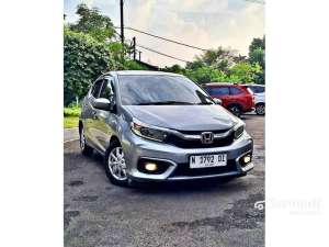 Jual bekas 2019 Honda Brio 1.2 Satya E Hatchback MATIC KM.40RIBU ASLI KUNCI 2BIJI BAN BAWAAN DEALER TEMBUS BISA TUKAR TAMBAHKREDIT DP MINIM 10JT,lokasi di Jawa Timur