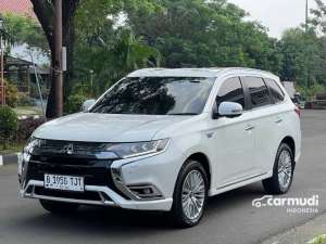 Jual bekas 2019 Mitsubishi Outlander 2.4 PHEV SUV - LOW KM BANGET - Tdp hanya 0jt - TERMURAH,lokasi di DKI Jakarta