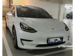 Jual bekas 2020 Tesla Model 3 0.0 Standard Range Sedan,lokasi di DKI Jakarta