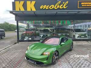 Jual bekas 2021 Porsche Taycan 0.0 Turbo Sedan,lokasi di Jawa Timur