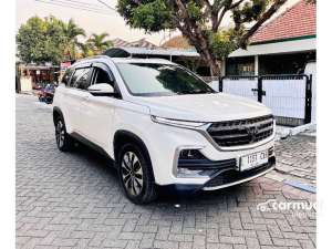Jual bekas 2022 Wuling Almaz 1.5 Exclusive 7 Seater SUV,lokasi di Jawa Timur