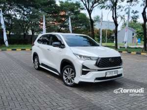 Jual bekas 2023 Toyota Kijang Innova Zenix 2.0 Q HV TSS Modellista Non Premium Color MPV,lokasi di DKI Jakarta