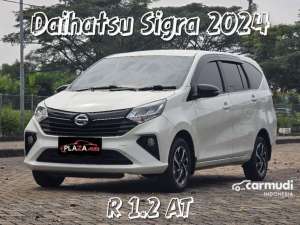 Jual bekas 2024 Daihatsu Sigra 1.2 R MPVTdp 9 juta,lokasi di DKI Jakarta